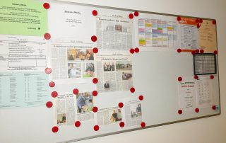 Das schwarze Brett im Haus Wittelsbach